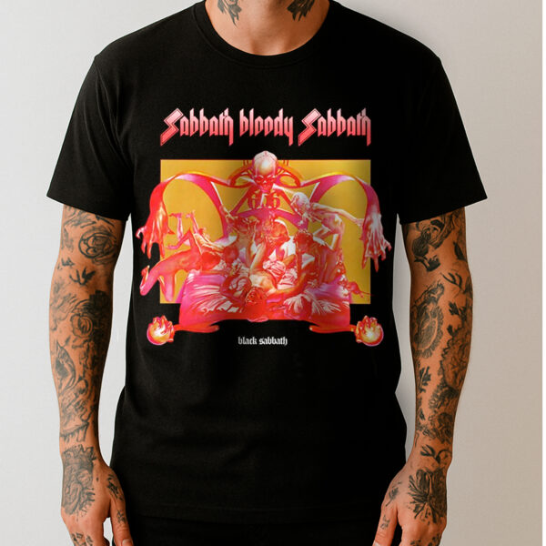Camiseta Oficial Black Sabbath - Sabbath Bloody Sabbath