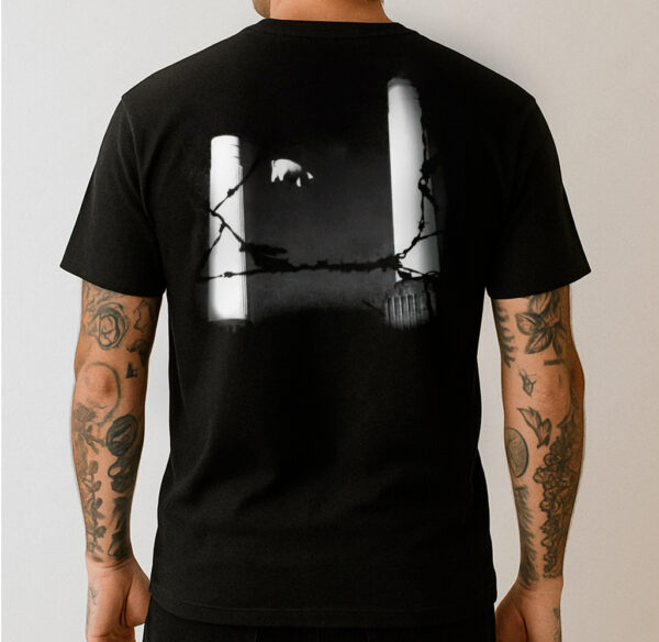 Camiseta Oficial - Pink Floyd - Animals - Frente e Costas - Imagem 2
