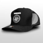 Boné Trucker - Ramones Logo Branco