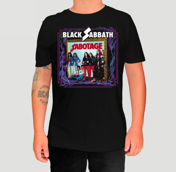 Camiseta Oficial Black Sabbath - Sabotage - Stamp