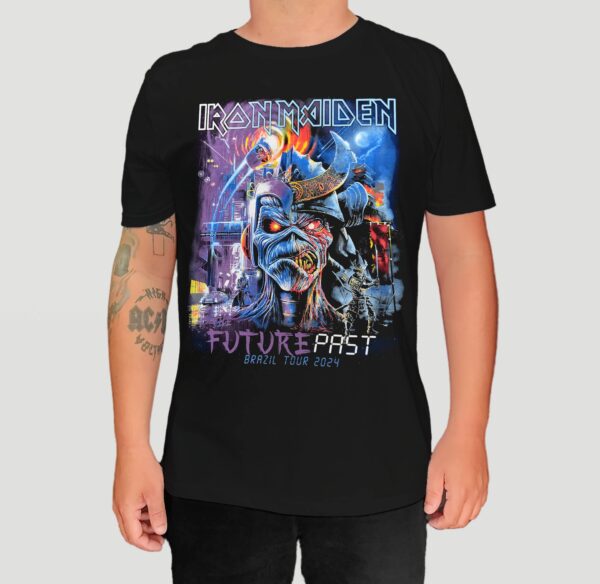 Camiseta Iron Maiden - Future Past - Red Rock