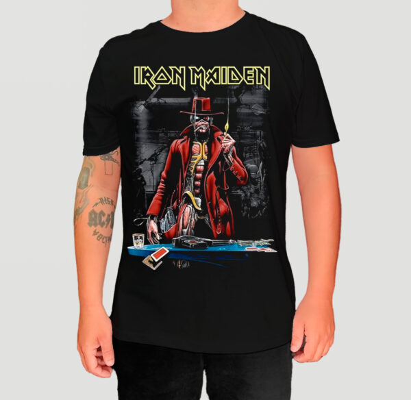 Camiseta Oficial Iron Maiden - Stranger In A Strange Land (Frente e Costas)